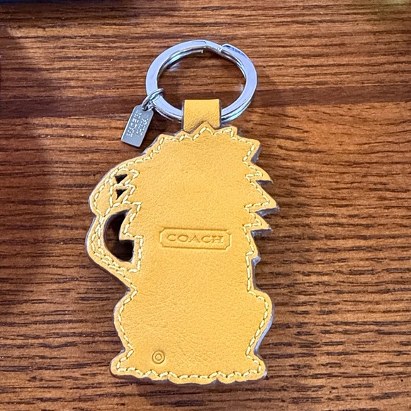 Coach Lion Keychain - Picture 4 of 4